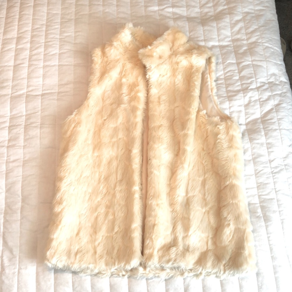 Creamy White Faux Fur Vest by Love Tree